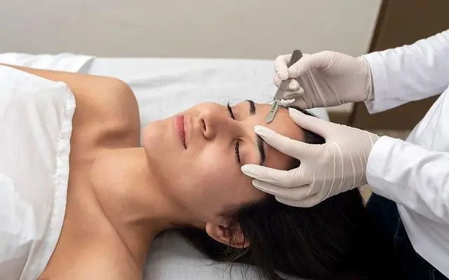 Dermaplaning